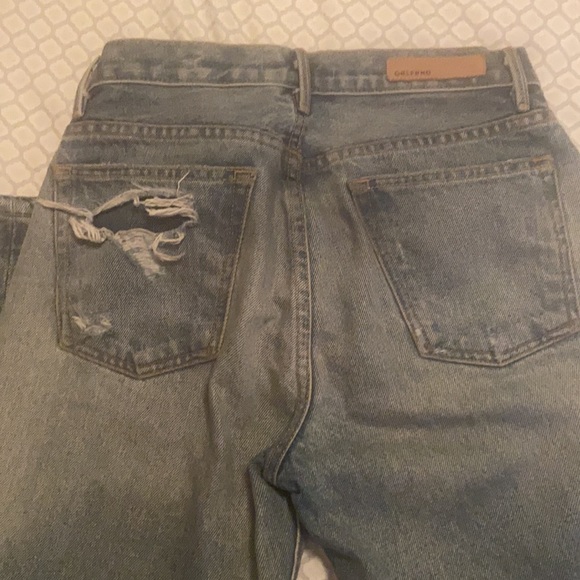 Girlfriend Helen Jeans - Picture 4 of 4